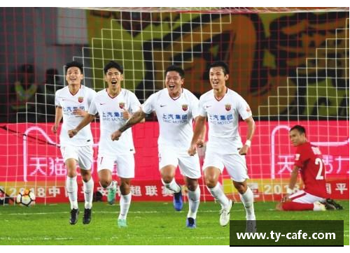 乐彩汇广州恒大4-2胜上海上港，延续夺冠希望！一个进球惊艳球迷，另一粒绝杀令人惊叹！ - 副本